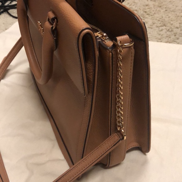 Tory Burch Satchel Center top handle - Picture 12 of 12